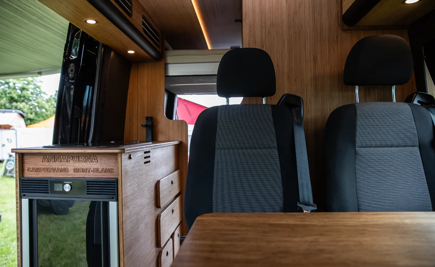 Location van Volkswagen Crafter