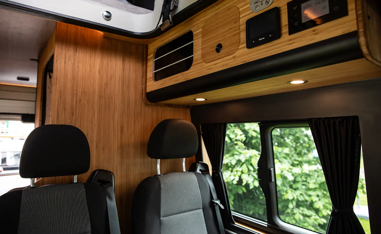 Location van Volkswagen Crafter