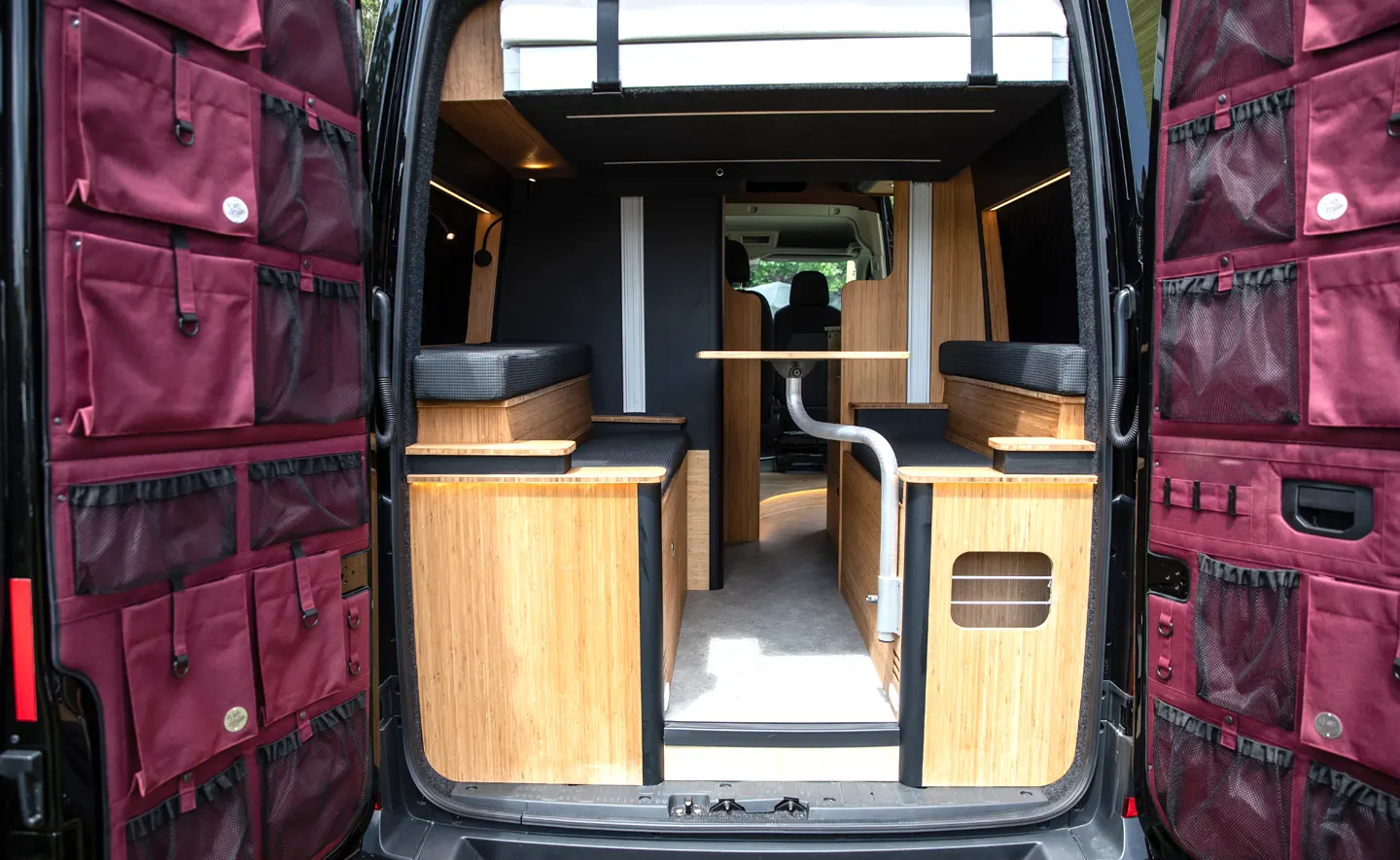 Location van Volkswagen Crafter